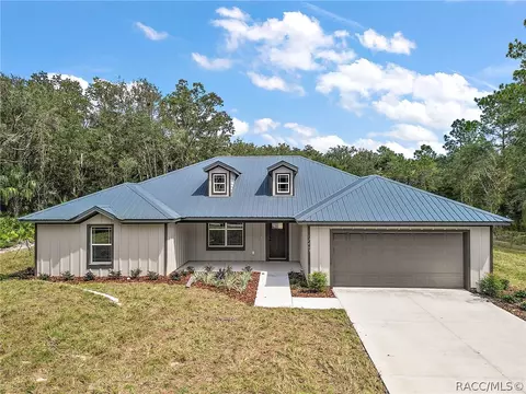 10255 W Dublin St, Crystal River, FL 34428