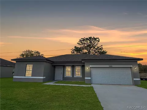2885 W Redgate Dr, Dunnellon, FL 34433
