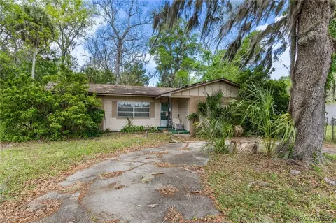 2040 NW 13th Ave, Crystal River, FL 34428