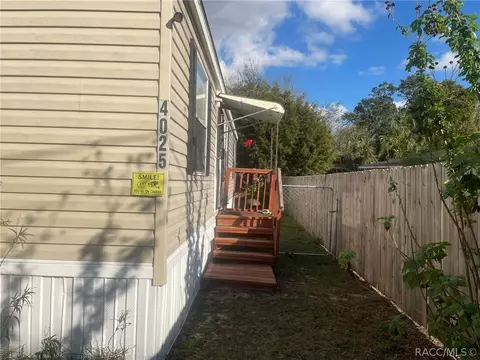 4025 N Bluewater Dr, Hernando, FL 34442 photo 2