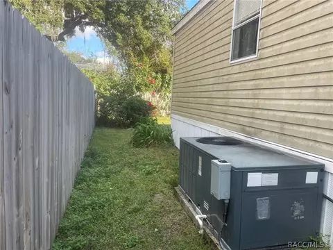 4025 N Bluewater Dr, Hernando, FL 34442 photo 8