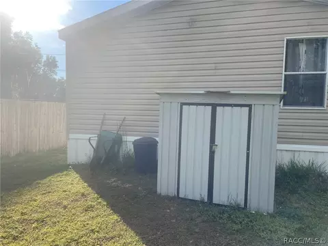 4025 N Bluewater Dr, Hernando, FL 34442 photo 10