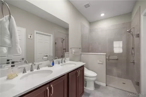 Bath - 8952 SW 78th Ct, Ocala, FL 34476 photo 1 of 2
