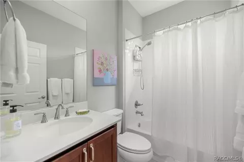 Bath - 8952 SW 78th Ct, Ocala, FL 34476 photo 2 of 2