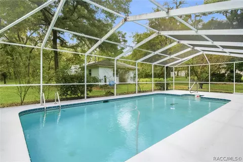 Exterior - 794 E Reehill St, Lecanto, FL 34461 photo 3 of 16
