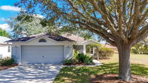 2219 N Brentwood Cir, Lecanto, FL 34461