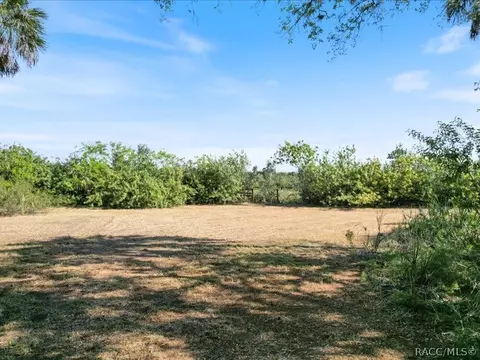 1465 S Surf Loop, Crystal River, FL 34429 photo 18