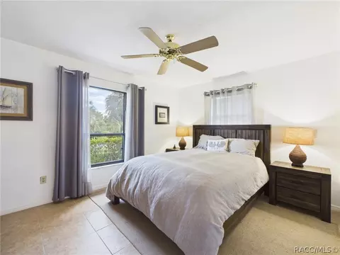 Bedroom - 650 E Dakota Ct, Hernando, FL 34442 photo 4 of 7