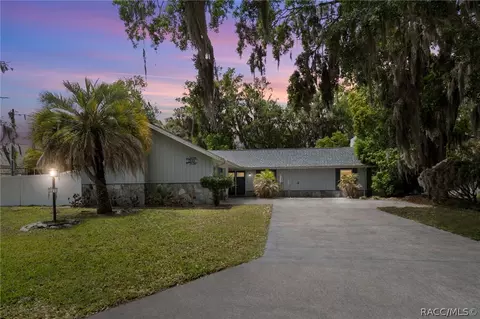 260 SE 16th Ter, Crystal River, FL 34429