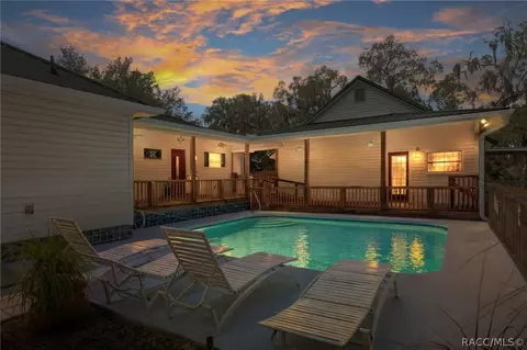 5447 S Boulevard Dr, Homosassa, FL 34448
