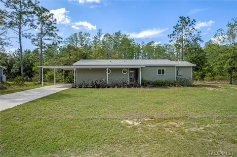 6952 W Barbara Ann Ln, Homosassa, FL 34446