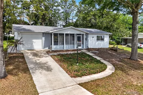 102 S Lucille St, Beverly Hills, FL 34465