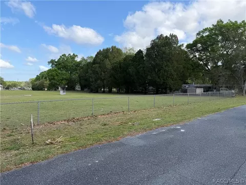 9095 N Crisney Pt, Crystal River, FL 34428 photo 26