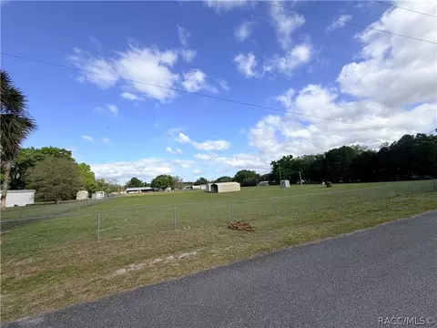 9095 N Crisney Pt, Crystal River, FL 34428 photo 11