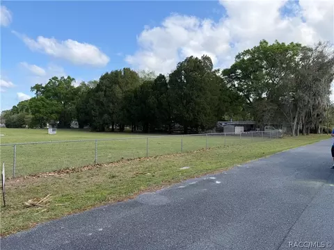 9095 N Crisney Pt, Crystal River, FL 34428 photo 21