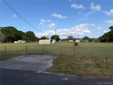 9095 N Crisney Pt, Crystal River, FL 34428 photo 15