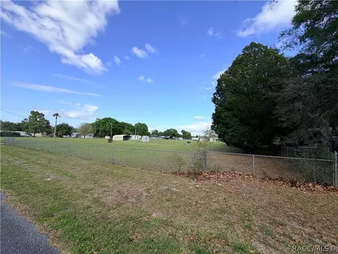 9095 N Crisney Pt, Crystal River, FL 34428 photo 8