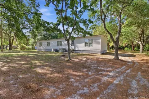 7651 W Chelsea Ct, Homosassa, FL 34446