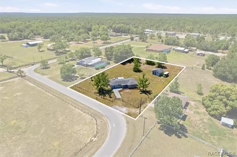 5145 E Triss St, Inverness, FL 34452