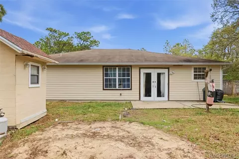 Exterior - 334 S Raymo Ter, Lecanto, FL 34461 photo 2 of 3