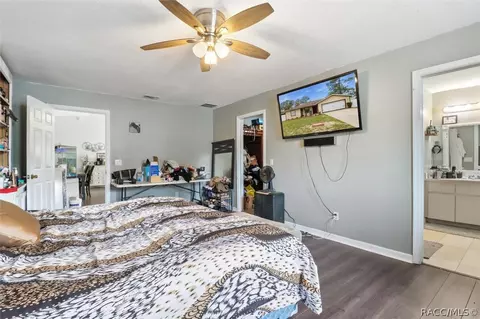 Bedroom - 334 S Raymo Ter, Lecanto, FL 34461 photo 2 of 3
