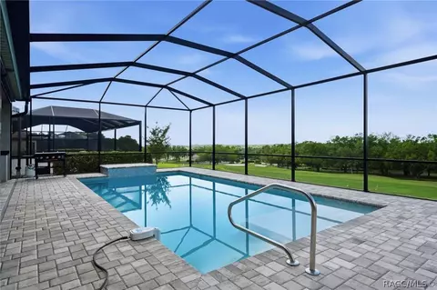 Exterior - 2210 N Peakview Loop, Hernando, FL 34442 photo 8 of 13