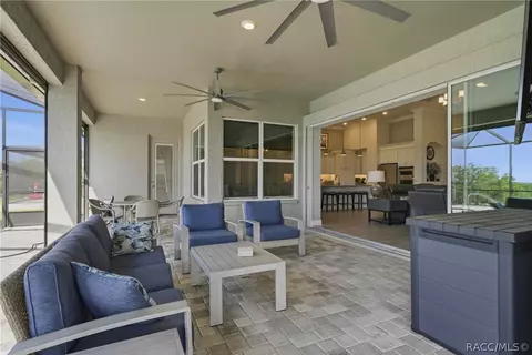 Exterior - 2210 N Peakview Loop, Hernando, FL 34442 photo 5 of 13