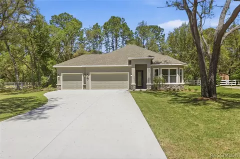 1485 E St James Loop, Inverness, FL 34453