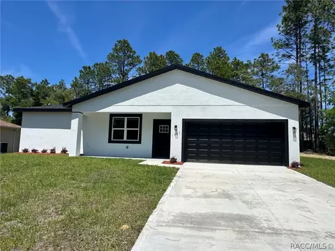 1557 W Elder Ln, Dunnellon, FL 34434