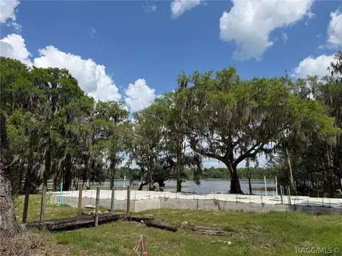 5765 N Carl G Rose Hwy, Hernando, FL 34442