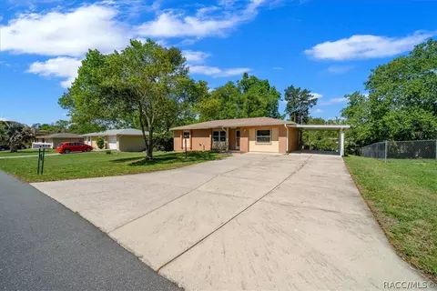 410 S Adams St, Beverly Hills, FL 34465