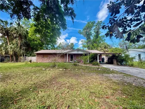 2030 NW 15th Ave, Crystal River, FL 34428