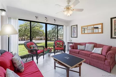 Living - 115 E Hartford St #2A, Hernando, FL 34442 photo 5 of 5