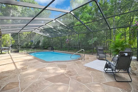 5 E Jungleplum Ct, Homosassa, FL 34446