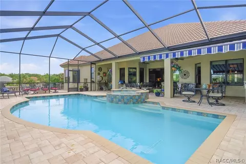 Exterior - 1083 W Pointer Loop, Hernando, FL 34442 photo 5 of 17
