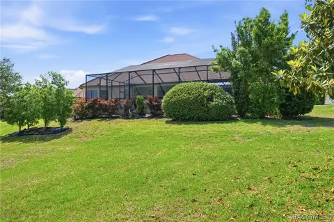 Exterior - 1083 W Pointer Loop, Hernando, FL 34442 photo 9 of 17