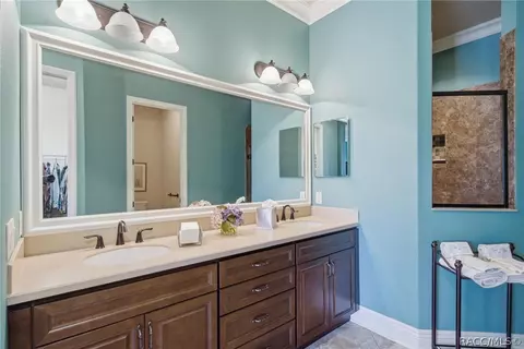 Bath - 1083 W Pointer Loop, Hernando, FL 34442 photo 5 of 9