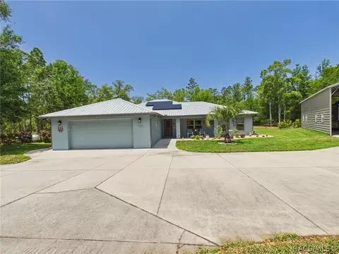 2358 S Columbine Ave, Homosassa, FL 34448