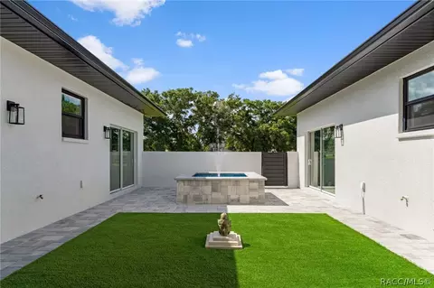 Exterior - 494 E Charleston Ct, Hernando, FL 34442 photo 4 of 13