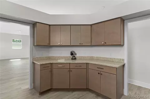 Kitchen - 494 E Charleston Ct, Hernando, FL 34442 photo 3 of 4