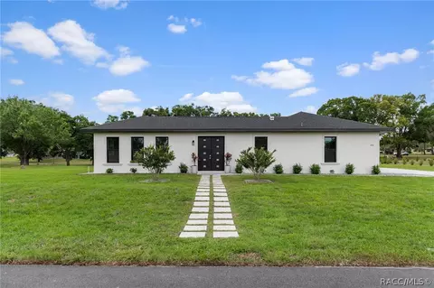 Exterior - 494 E Charleston Ct, Hernando, FL 34442 photo 2 of 13