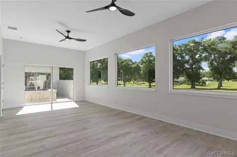 Living - 494 E Charleston Ct, Hernando, FL 34442 photo 3 of 3