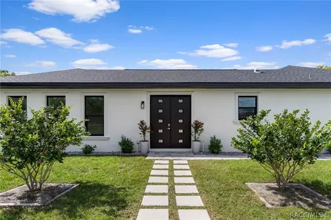 Exterior - 494 E Charleston Ct, Hernando, FL 34442 photo 3 of 13