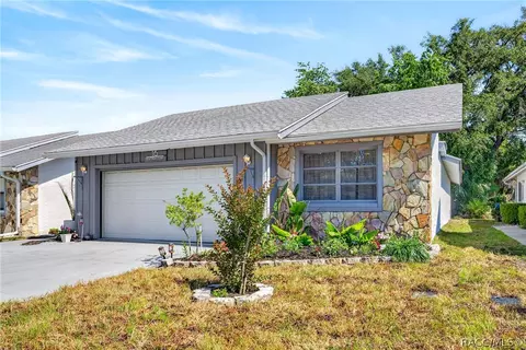 16 Golfview Ct, Homosassa, FL 34446