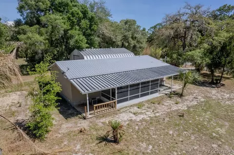 51 Palm Dr, Inglis, FL 34449 photo 2