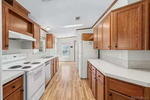 51 Palm Dr, Inglis, FL 34449 photo 8