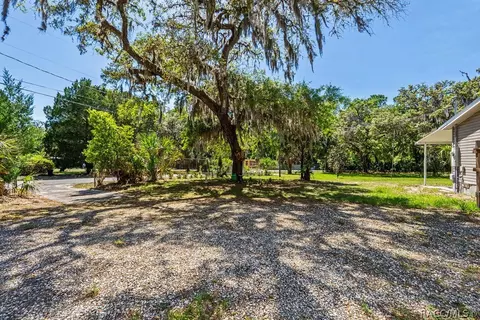 51 Palm Dr, Inglis, FL 34449 photo 38