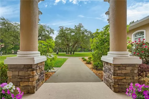 Exterior - 4052 N Mayan Dr, Hernando, FL 34442 photo 7 of 20