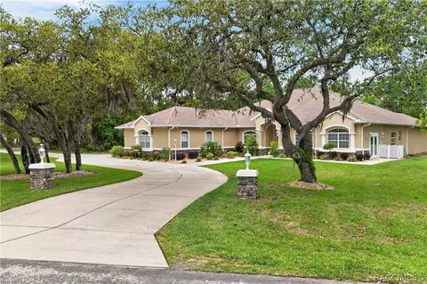 Exterior - 4052 N Mayan Dr, Hernando, FL 34442 photo 16 of 20