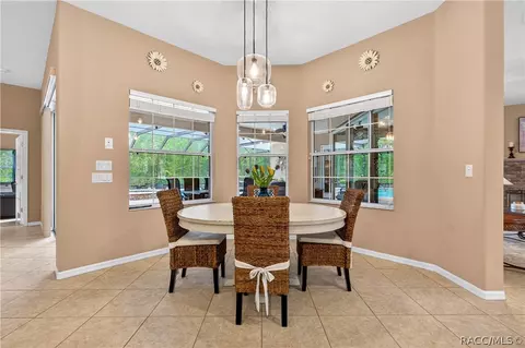 Dining - 4052 N Mayan Dr, Hernando, FL 34442 photo 3 of 4